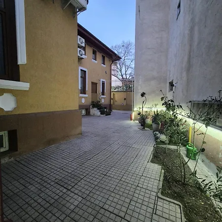 Boutique Old 3 Apartmán Bukurešť