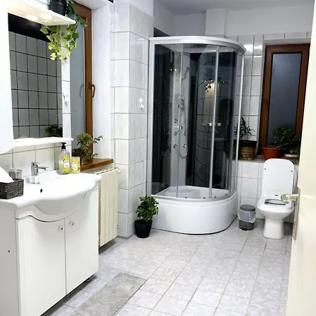 Apartment Boutique Old 3 *