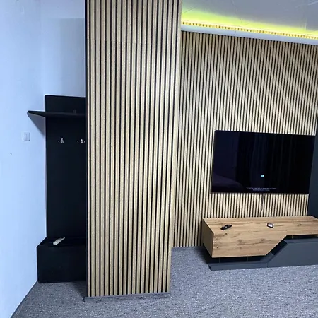 Apartment Boutique Old 3 *