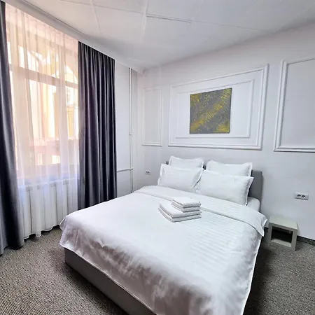 Apartment Boutique Old 3