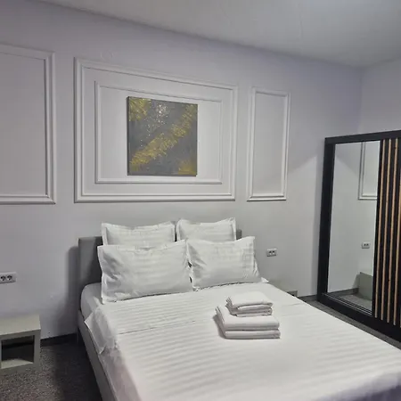 Boutique Old 3 * Bucharest