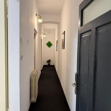 Apartment Boutique Old 3