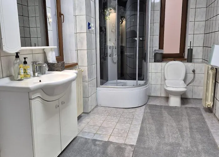 Boutique Old 3 * Bucareste