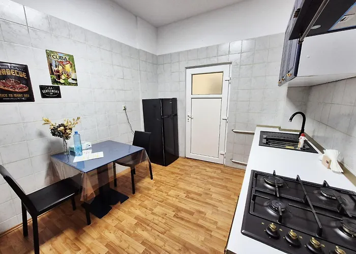 Boutique Old 3 Бухарест