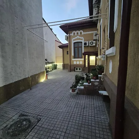 Boutique Old 3 Apartman *